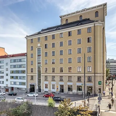 Apartment Tower Penthouse 1 Bedroom And Loft With 360-degree Views *